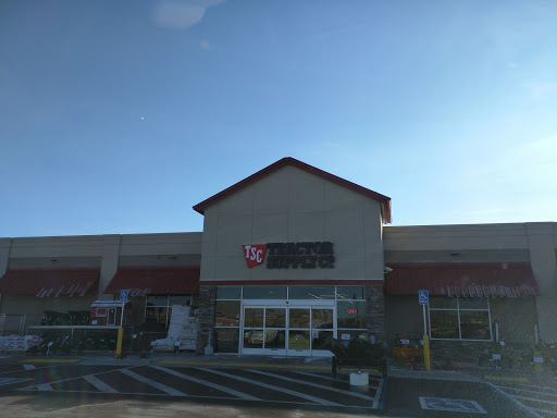 Home Improvement Store «Tractor Supply Co.», reviews and photos, 1303 North Exchange Dr, Saratoga Springs, UT 84045, USA