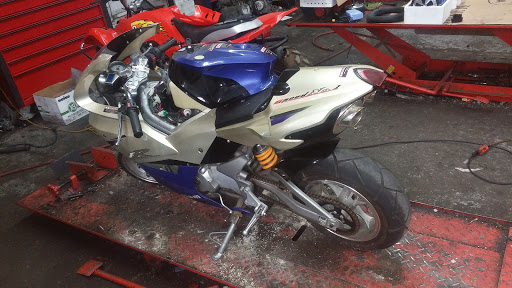 Motor Scooter Dealer «Charlotte Scooter Shop», reviews and photos, 1800A Central Ave, Charlotte, NC 28205, USA