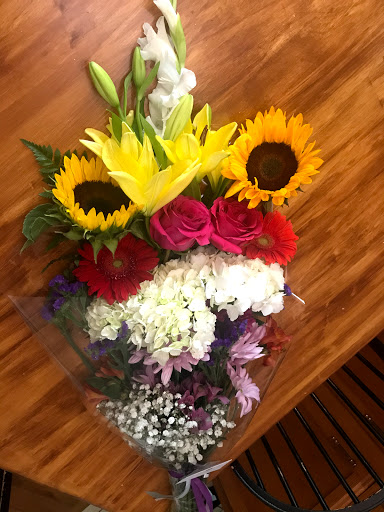 Florist «Morning Pond Flowers & Design», reviews and photos, 899 Blooming Grove Turnpike, Vails Gate, NY 12584, USA