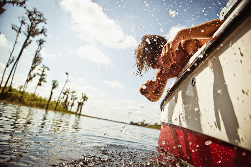 Boat Dealer «Norcal MasterCraft Discovery Bay Mall - Showroom / ProShop», reviews and photos, 1520 Discovery Bay Blvd #200, Discovery Bay, CA 94505, USA
