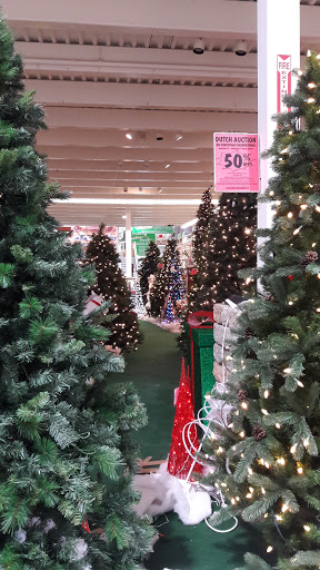 Home Improvement Store «Menards», reviews and photos, 4501 W North Ave, Chicago, IL 60639, USA