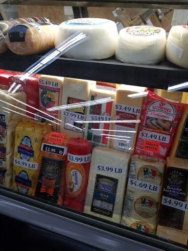 Grocery Store «Villa Park Fruit Market», reviews and photos, 302 W North Ave, Villa Park, IL 60181, USA