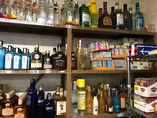 Liquor Store «Hollywood Liquor & Grocery», reviews and photos, 1959 Hollywood Ave, Shreveport, LA 71108, USA