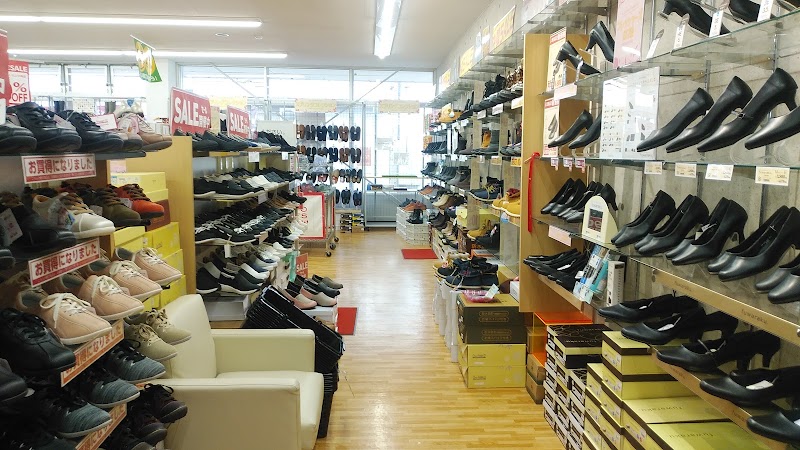 東京靴流通センター 吉田店