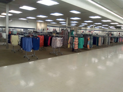 Discount Store «Gordmans», reviews and photos, 2590 Hubbell Ave, Des Moines, IA 50317, USA