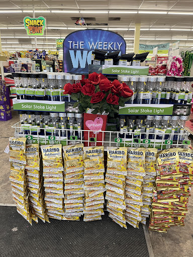 Dollar Store «Dollar Tree», reviews and photos, 7001 Cermak Rd, Berwyn, IL 60402, USA