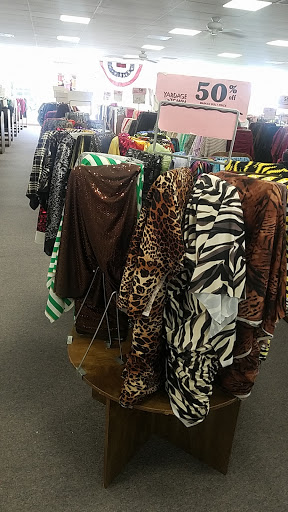 Fabric Store «Yardage Town», reviews and photos, 741 Broadway, Chula Vista, CA 91910, USA