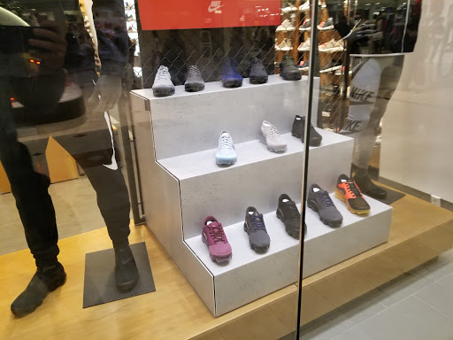 Department Store «Nordstrom Montgomery Mall», reviews and photos, 7111 Democracy Blvd, Bethesda, MD 20817, USA