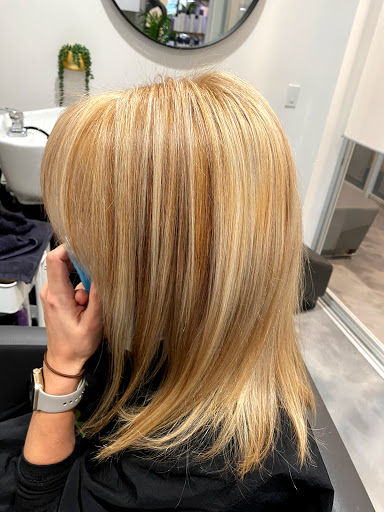 Hair Salon «Daniz Hair Design at Jean Claude Salon Del Mar», reviews and photos, 915 Camino Del Mar Suite 200, Del Mar, CA 92014, USA