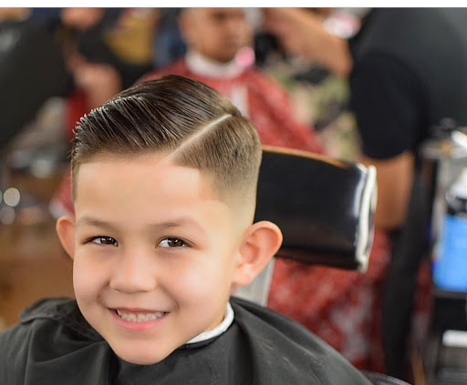 Barber Shop «Razorz Barbershop», reviews and photos, 1455 W Buckingham Rd #120, Richardson, TX 75081, USA