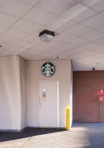 Coffee Shop «Starbucks», reviews and photos, 552 Adams St, Milton, MA 02186, USA