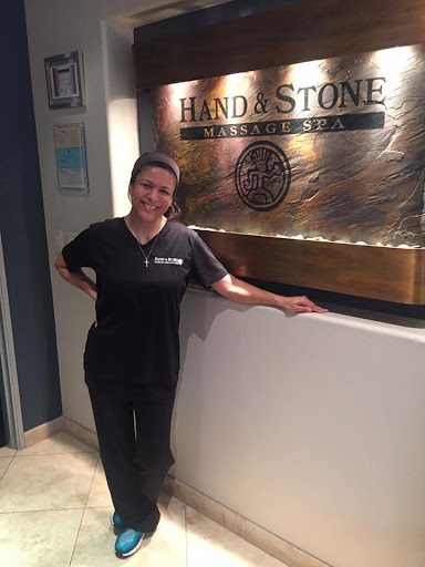 Massage Therapist «Hand & Stone Massage and Facial Spa», reviews and photos, 4727 E Cactus Rd #115, Phoenix, AZ 85032, USA