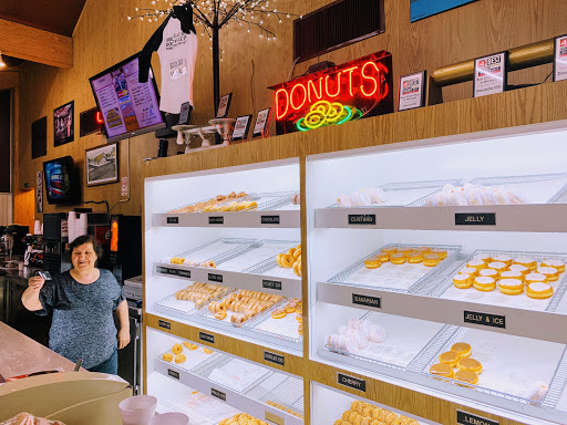 Donut Shop «Donutville U.S.A.», reviews and photos, 14829 Ford Rd, Dearborn, MI 48126, USA