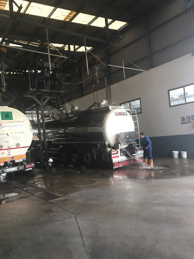 Washing and greasing Madrid S.L. en Chiva, Valencia