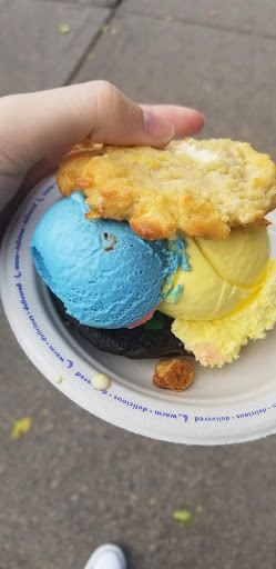 Cookie Shop «Insomnia Cookies», reviews and photos, 402 14th Ave SE, Minneapolis, MN 55414, USA