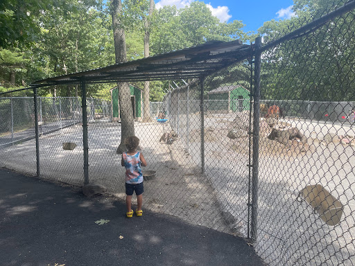 Zoo «North Attleboro WW1 Memorial Park», reviews and photos, 365 Elmwood St, North Attleborough, MA 02760, USA