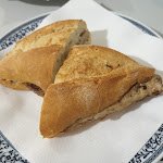 Photo n°1 de l'avis de José.r fait le 22/04/2018 à 09:30 sur le  Lobo à Entre Ambos-os-Rios