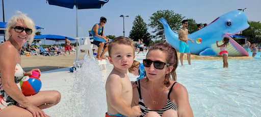 Water Park «Family Aquatic Center of Wheeling, IL», reviews and photos, 327 West Dundee Road, Wheeling, IL 60090, USA