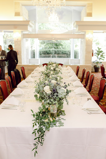 Florist «Town & Country Gardens Elgin», reviews and photos, 219 Douglas Ave, Elgin, IL 60120, USA