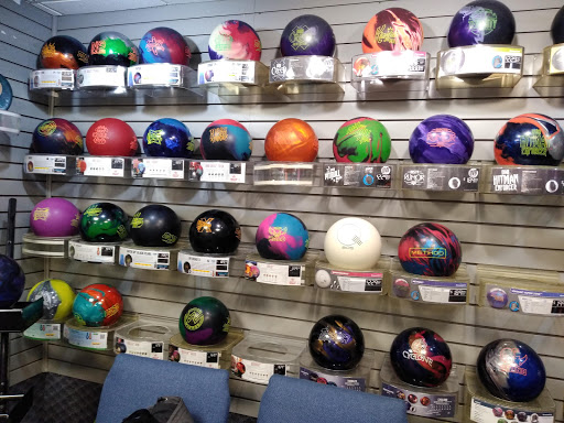 Bowling Alley «Poelking Lanes South», reviews and photos, 8871 Kingsridge Dr, Dayton, OH 45458, USA