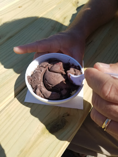 Ice Cream Shop «Cups and Cones», reviews and photos, 40146 NC-12, Avon, NC 27915, USA