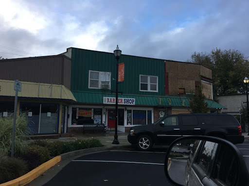 Barber Shop «Antique Barbershop», reviews and photos, 12290 SW Main St #2a, Tigard, OR 97223, USA