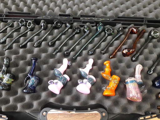 Tobacco Shop «Cole Street Smoke Shop», reviews and photos, 610 Cole St, San Francisco, CA 94117, USA