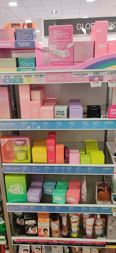 Hair Salon «Ulta Beauty», reviews and photos, 520 N Orlando Ave, Winter Park, FL 32789, USA