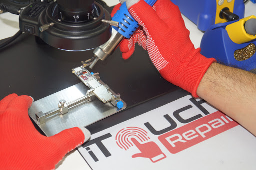 Cell Phone Store «iTouch Repair», reviews and photos, 2956 Gallows Rd, Falls Church, VA 22042, USA