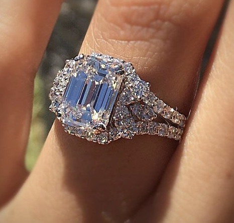 Jewelry Store «Indy Facets Private Jeweler», reviews and photos, 755 W Carmel Dr #116, Carmel, IN 46032, USA