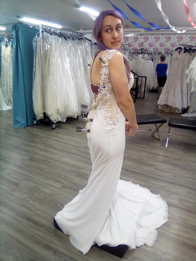 Bridal Shop «Second Summer Bride, By Appointment», reviews and photos, 1433 Fulton Ave A, Sacramento, CA 95825, USA