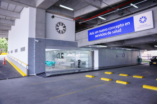 Centro Médico y de Atención Prioritaria Fundación Santa Fe de Bogotá C.C. Unicentro
