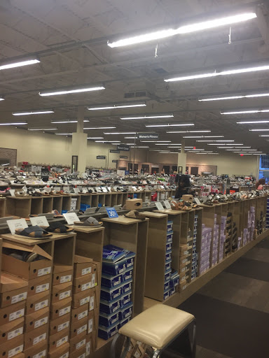 Shoe Store «DSW Designer Shoe Warehouse», reviews and photos, 720 Jefferson Rd, Rochester, NY 14623, USA