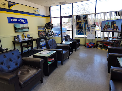 Tire Shop «Midtown Tire - Sugarloaf», reviews and photos, 4141 Sugarloaf Pkwy, Lawrenceville, GA 30044, USA