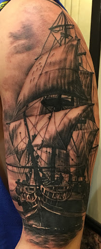 Tattoo Shop «Slave To the Needle Tattoo», reviews and photos, 403 NE 45th St, Seattle, WA 98105, USA