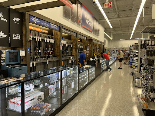 Sporting Goods Store «Academy Sports + Outdoors», reviews and photos, 14260 Manchester Rd, Manchester, MO 63011, USA