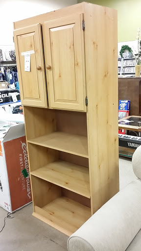 Non-Profit Organization «Goodwill Store & Donation Center», reviews and photos, 1381 N Rand Rd, Palatine, IL 60074, USA