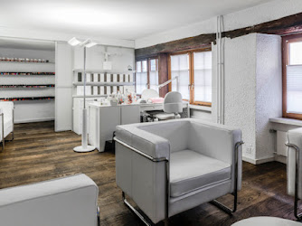 Dell‘Avvocata Nailstudio