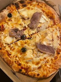 Plats et boissons du Pizzeria Le kiosque à pizzas combronde - n°1