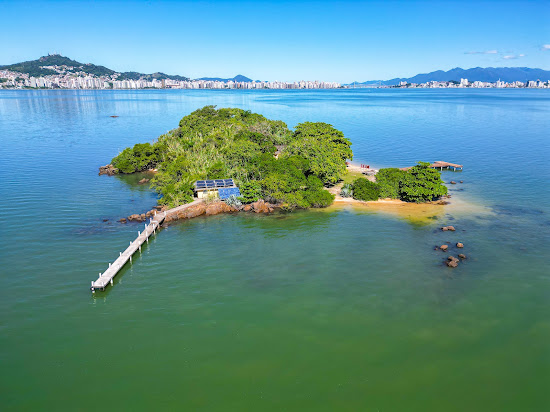 Praia da Ilha dos Guaras