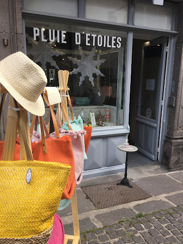 Pluie d'étoiles à Besse-et-Saint-Anastaise