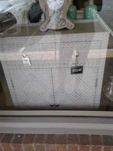 Home Goods Store «Tuesday Morning», reviews and photos, 233 Commerce Dr, Peachtree City, GA 30269, USA