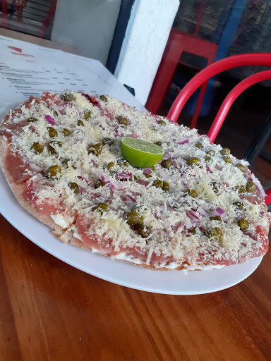 Nino's pizza