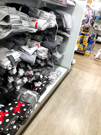 Department Store «HomeGoods», reviews and photos, 920 Springfield Rd, Union, NJ 07083, USA