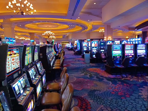 Hotel «Island View Casino Resort», reviews and photos, 3300 W Beach Blvd, Gulfport, MS 39501, USA