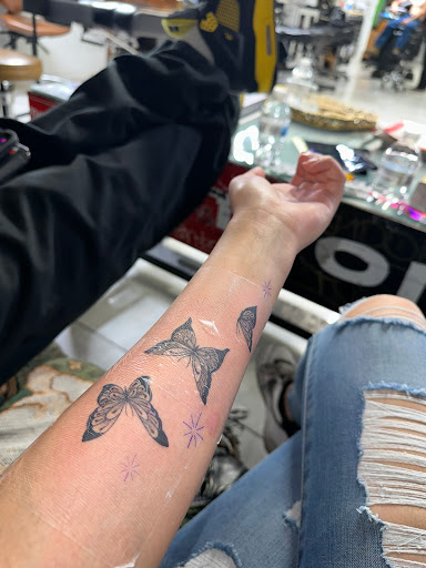 Explore tattoo ideas for covering up name, creative tattoo ideas in Albuquerque, available at Por Vida Tattoo