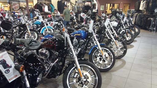 Motorcycle Dealer «Caliente Harley-Davidson», reviews and photos, 7230 NW Loop 410, San Antonio, TX 78245, USA
