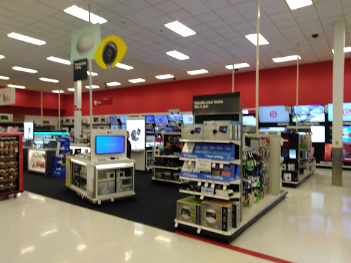 Department Store «Target», reviews and photos, 3850 Hempstead Turnpike, Levittown, NY 11756, USA