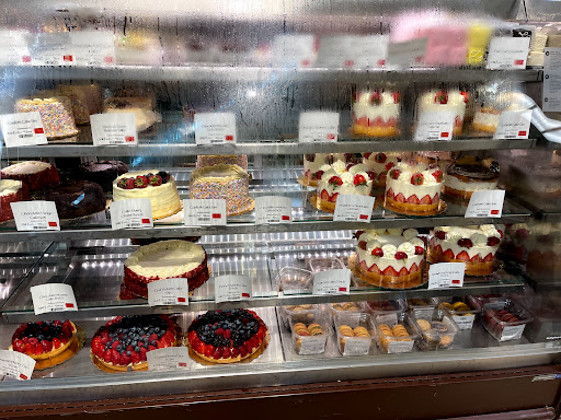 Grocery Store «Whole Foods Market», reviews and photos, 2101 Northern Blvd, Manhasset, NY 11030, USA