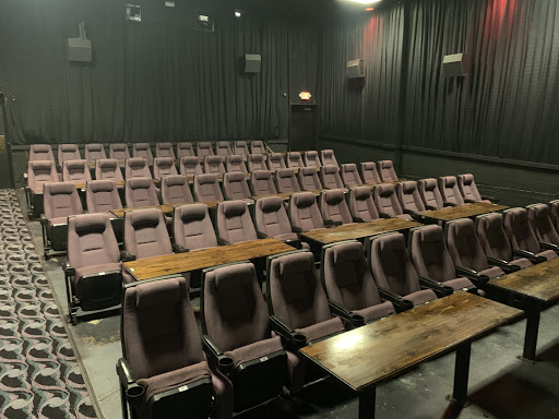 Movie Theater «Northern Lights Theatre Pub», reviews and photos, 3893 Commercial St SE, Salem, OR 97302, USA